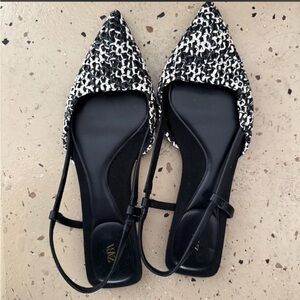 Zara Black & White Woven Pointed Slingback Flats